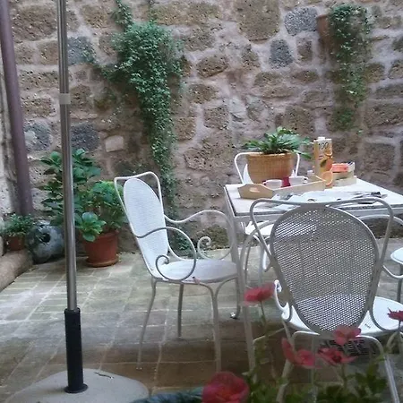 Casa San Giovenale 奥维多